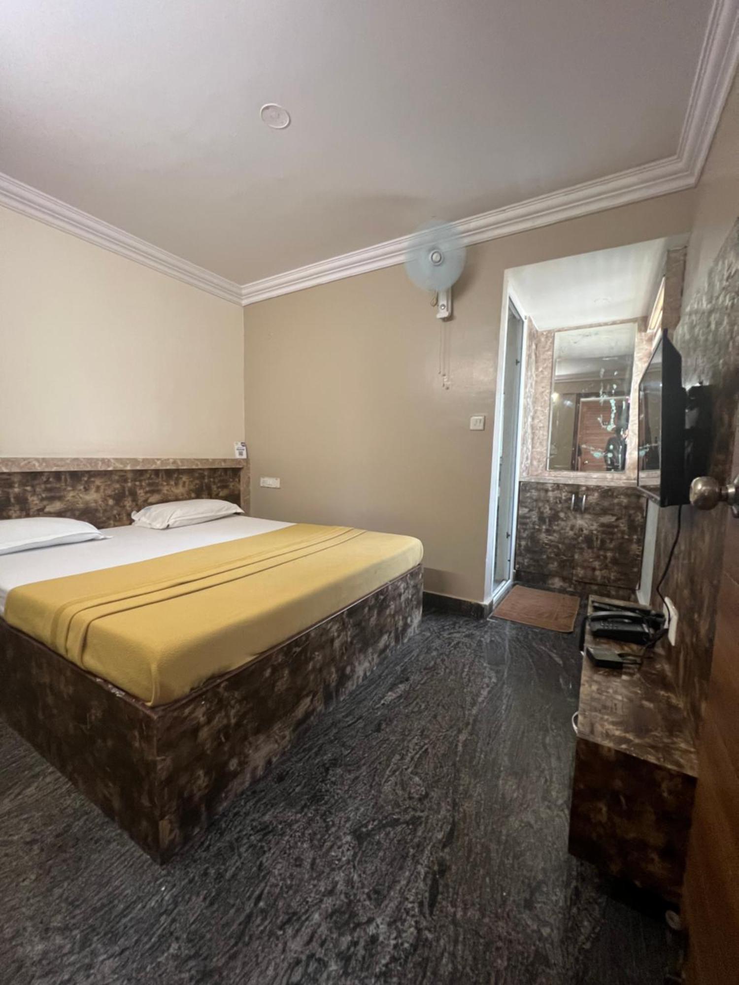 Dreamz Lodge Bengaluru Kültér fotó
