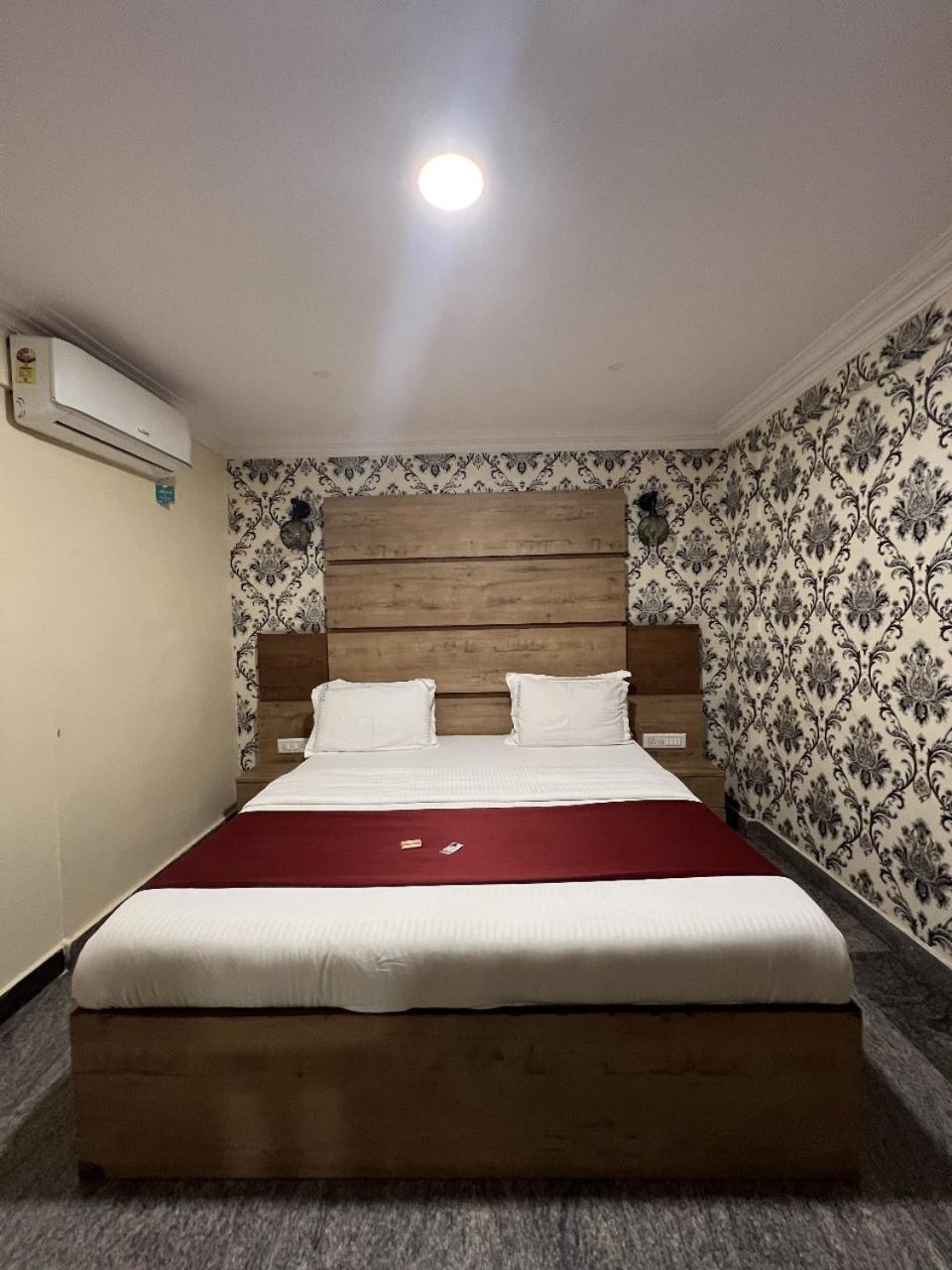 Dreamz Lodge Bengaluru Kültér fotó